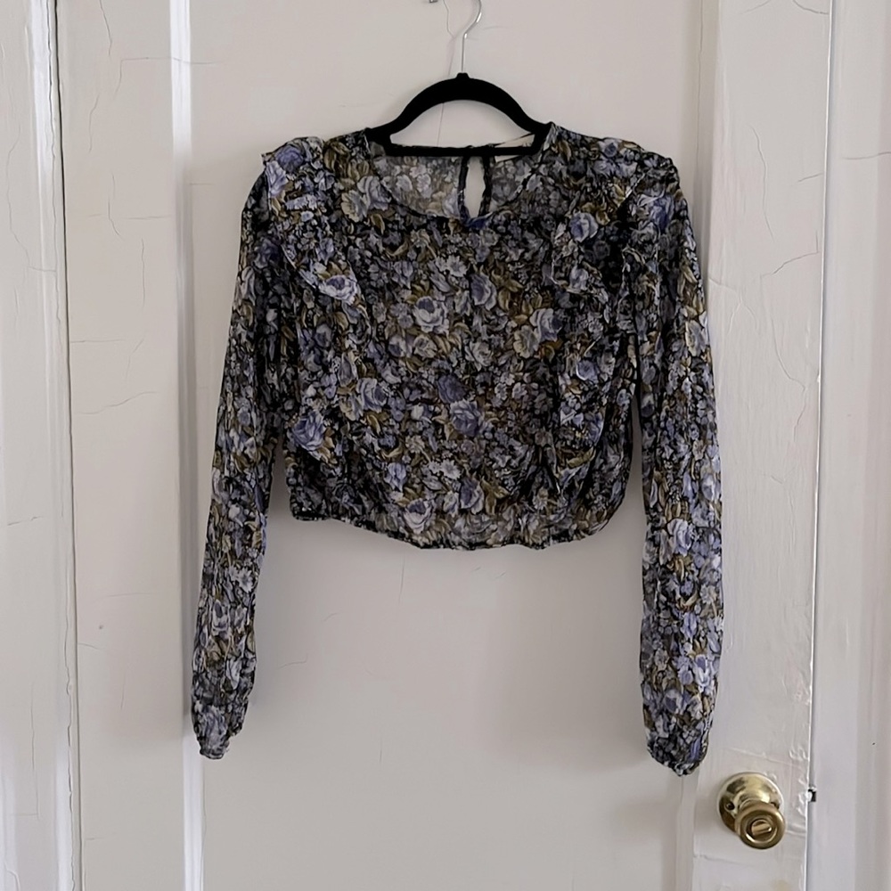 Floral print cropped blouse